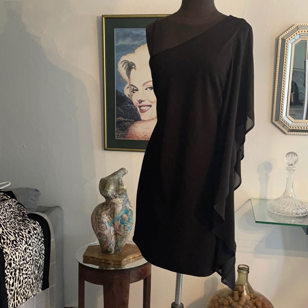 One shoulder Black Dress